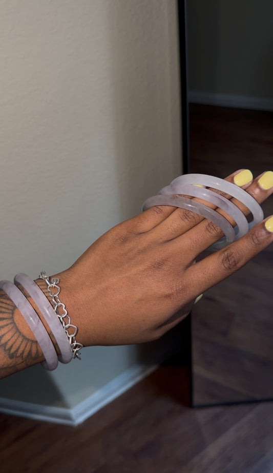 lavender cream jade bangle 💜