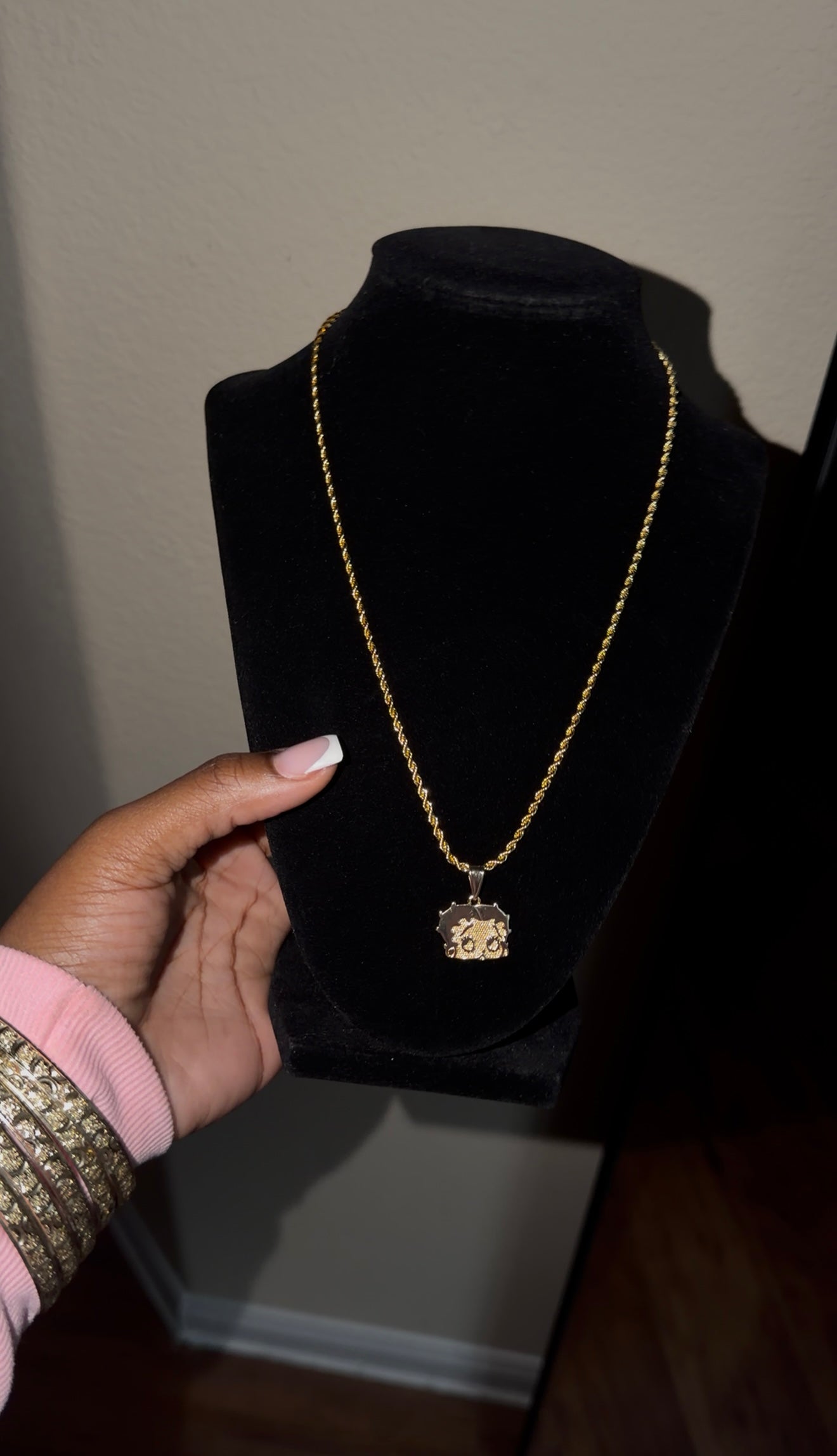 BB necklace